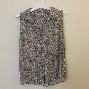 LOFT Sleeveless Floral Button-Front Blouse